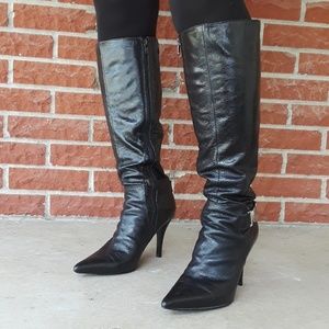 Bandolino size 8 pointed toe high heeled boots